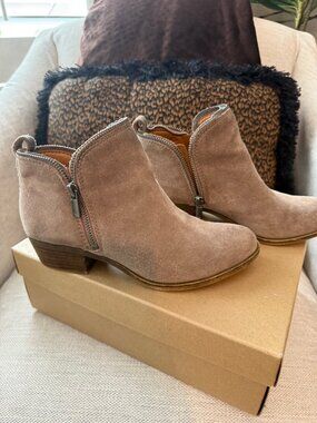 Lucky Brand Brindled Oiled Suede Booties with Zippers - Size 6.5 med